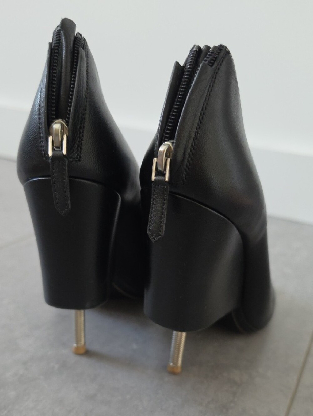 Givenchy Black Lace-Up Peep Toe Wedge Heels Size 40/9.5 - Picture 5 of 8